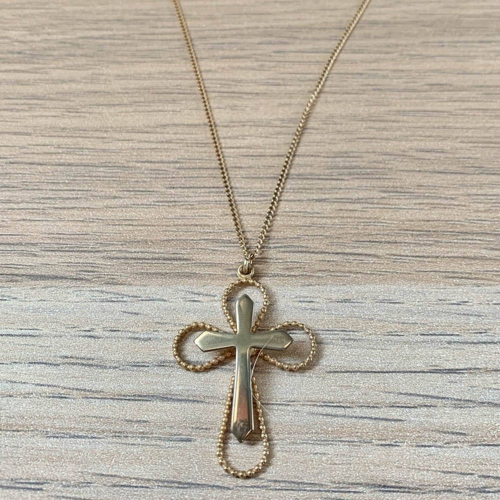 Vintage Sarah Coventry Gold Cross Necklace